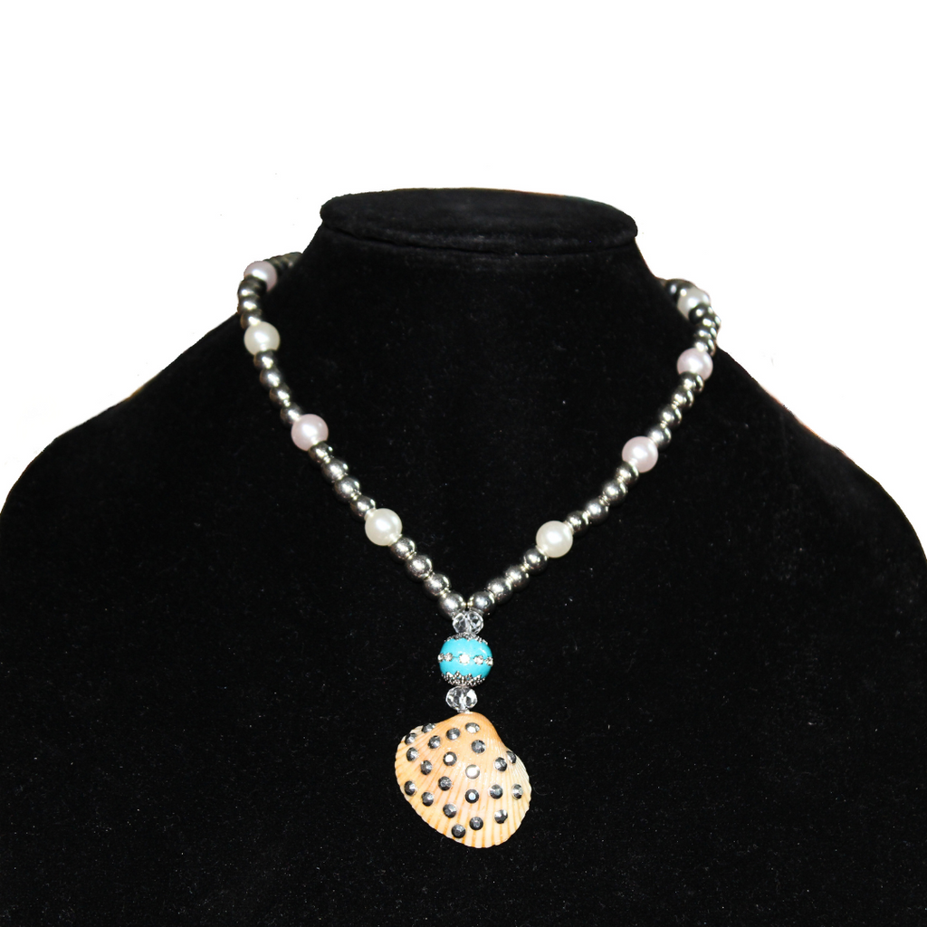 Safe Haven Handmade Turquoise Bead & Rhinestone Embellished Seashell Pendant Choker Necklace