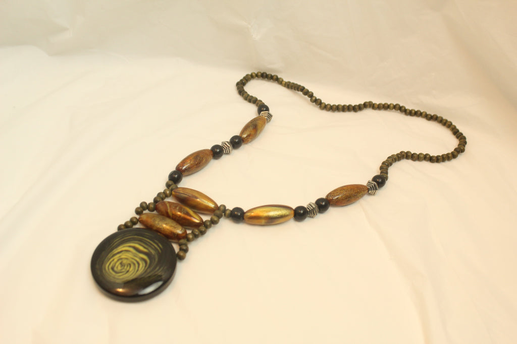 Boho Beaded Brown Chain Necklace With Black Round Pendant